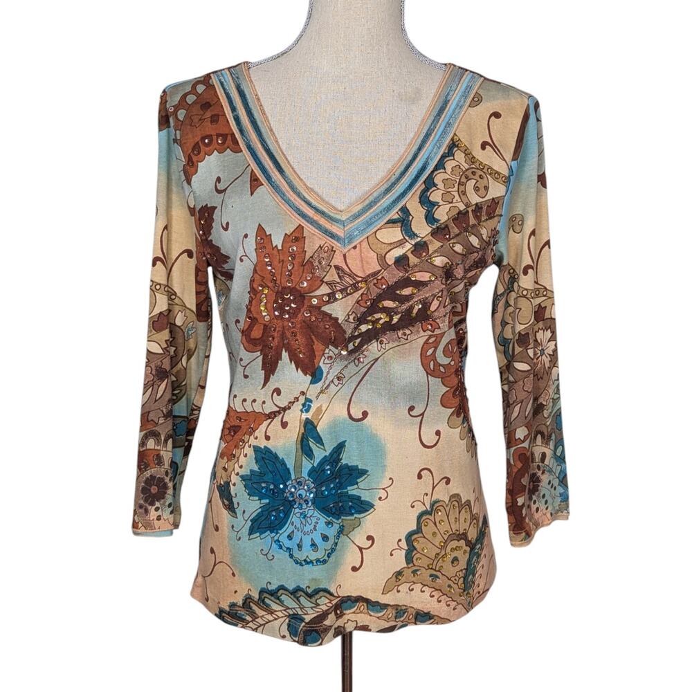 Y2K Forbidden 3/4 Sleeve V-Neck Velvet Trim Beaded Top Tan and Blue Size Medium
